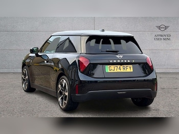 Used MINI Cooper 2024 for sale - 76286468: Photo 2