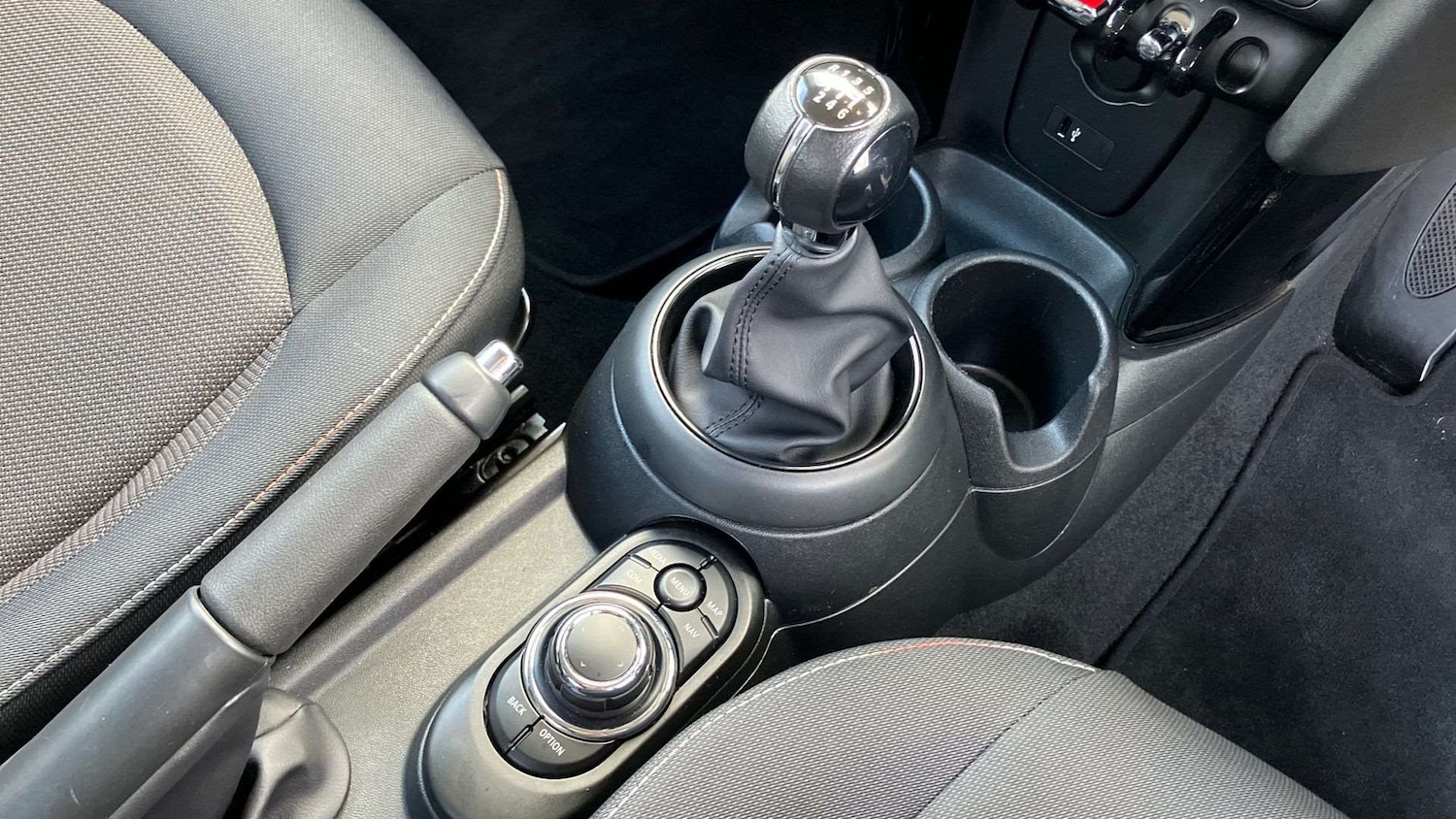 Used MINI Hatch 2022 for sale - 77526976: Photo 12