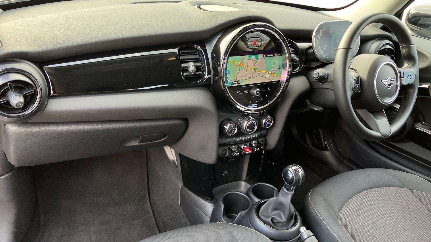 Used MINI Hatch 2022 for sale - 77526976: Photo 9