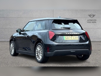 Used MINI Cooper 2024 for sale - 76170139: Photo 2