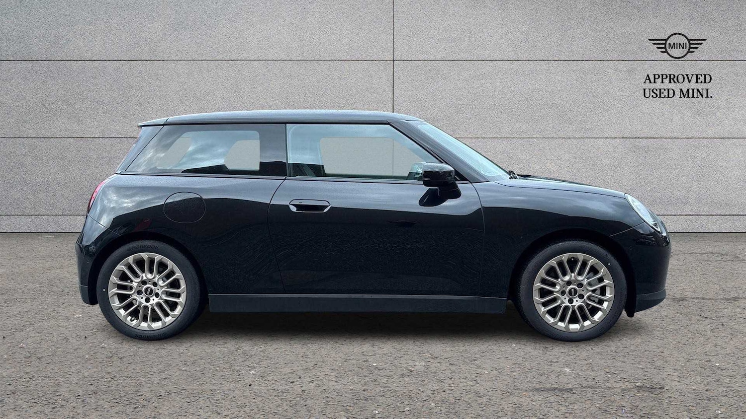 Used MINI Cooper 2024 for sale - 76170139: Photo 4