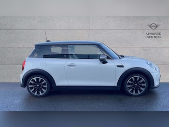 Used MINI Hatch 2023 for sale - 78338112: Photo