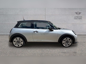 Used MINI Cooper 2025 for sale - 78278600: Photo