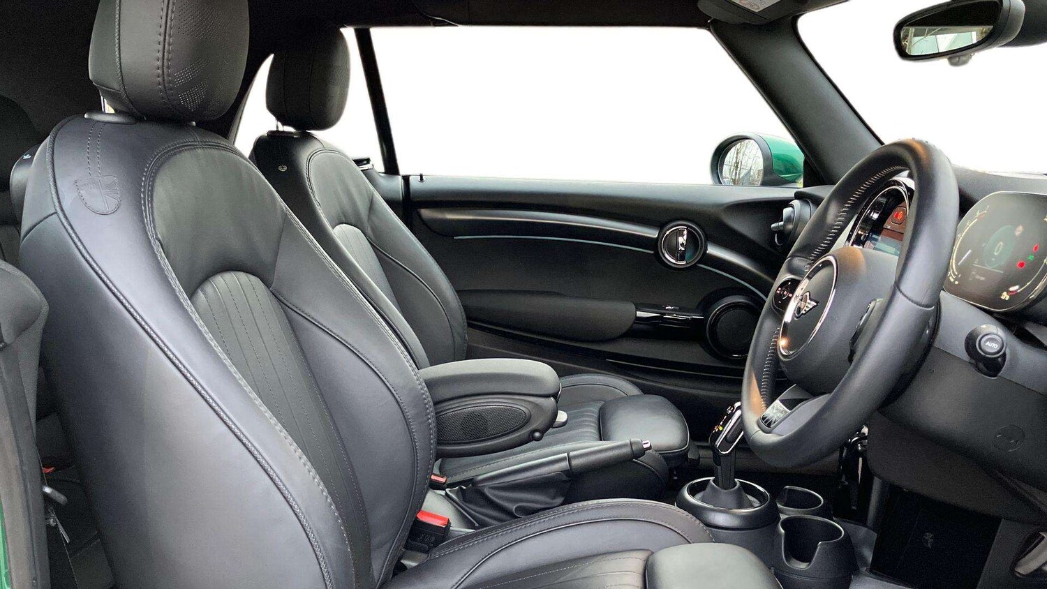 Used MINI Convertible 2023 for sale - 77058274: Photo 13