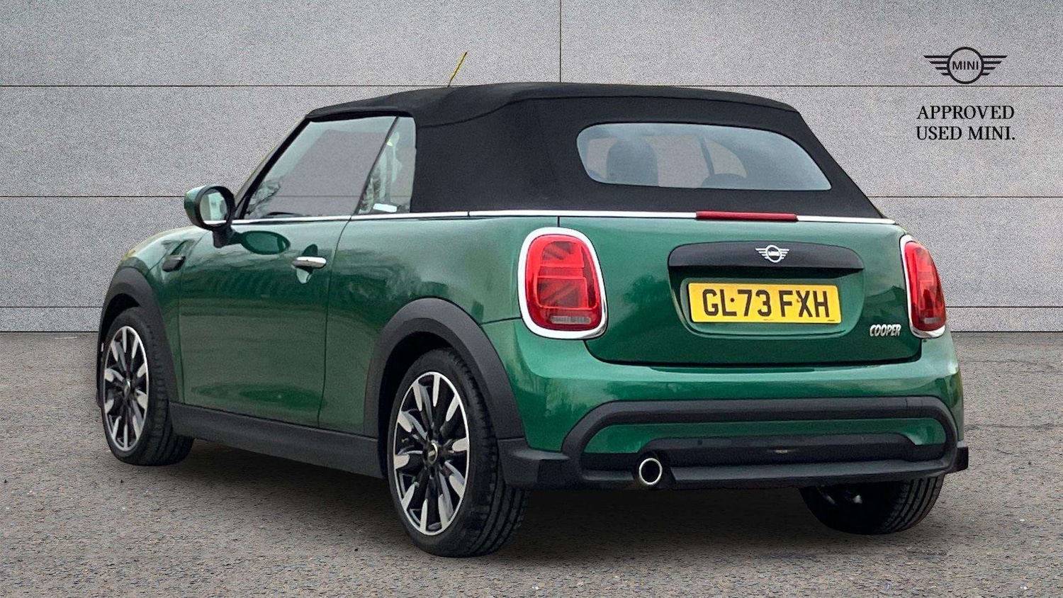 Used MINI Convertible 2023 for sale - 77058274: Photo 2