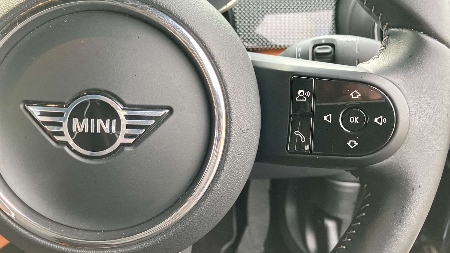 Used MINI Convertible 2022 for sale - 76553165: Photo 23