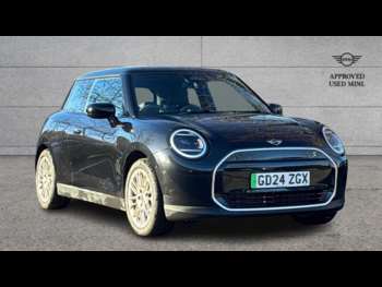 2024 - 160kW SE Exclusive 54kWh 3dr Auto