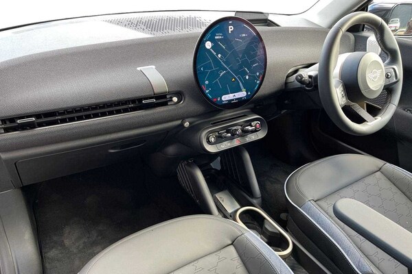 Used MINI Cooper 2024 for sale - 73361576: Photo 9