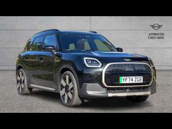 2024 - 150kW E Exclusive 66kWh 5dr Auto