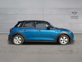 Used MINI Hatch 2022 for sale - 76170144: Photo 4