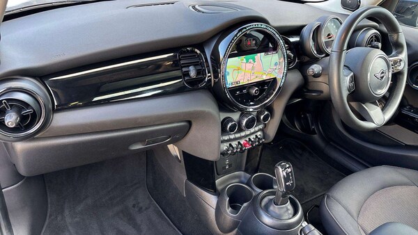 Used MINI Hatch 2022 for sale - 76170144: Photo 9