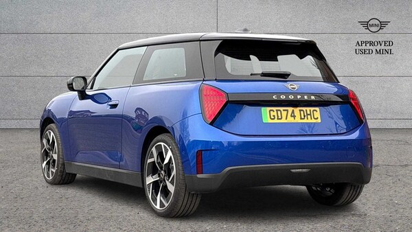 Used MINI Cooper 2024 for sale - 74633946: Photo 2