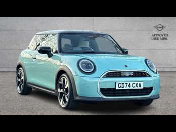 2024 - 2.0 S Exclusive 3dr Auto