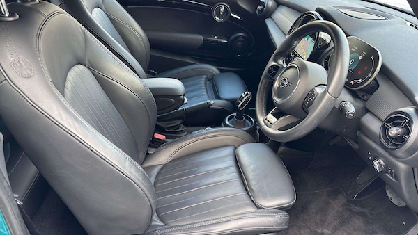 Used MINI Convertible 2023 for sale - 76218444: Photo 13