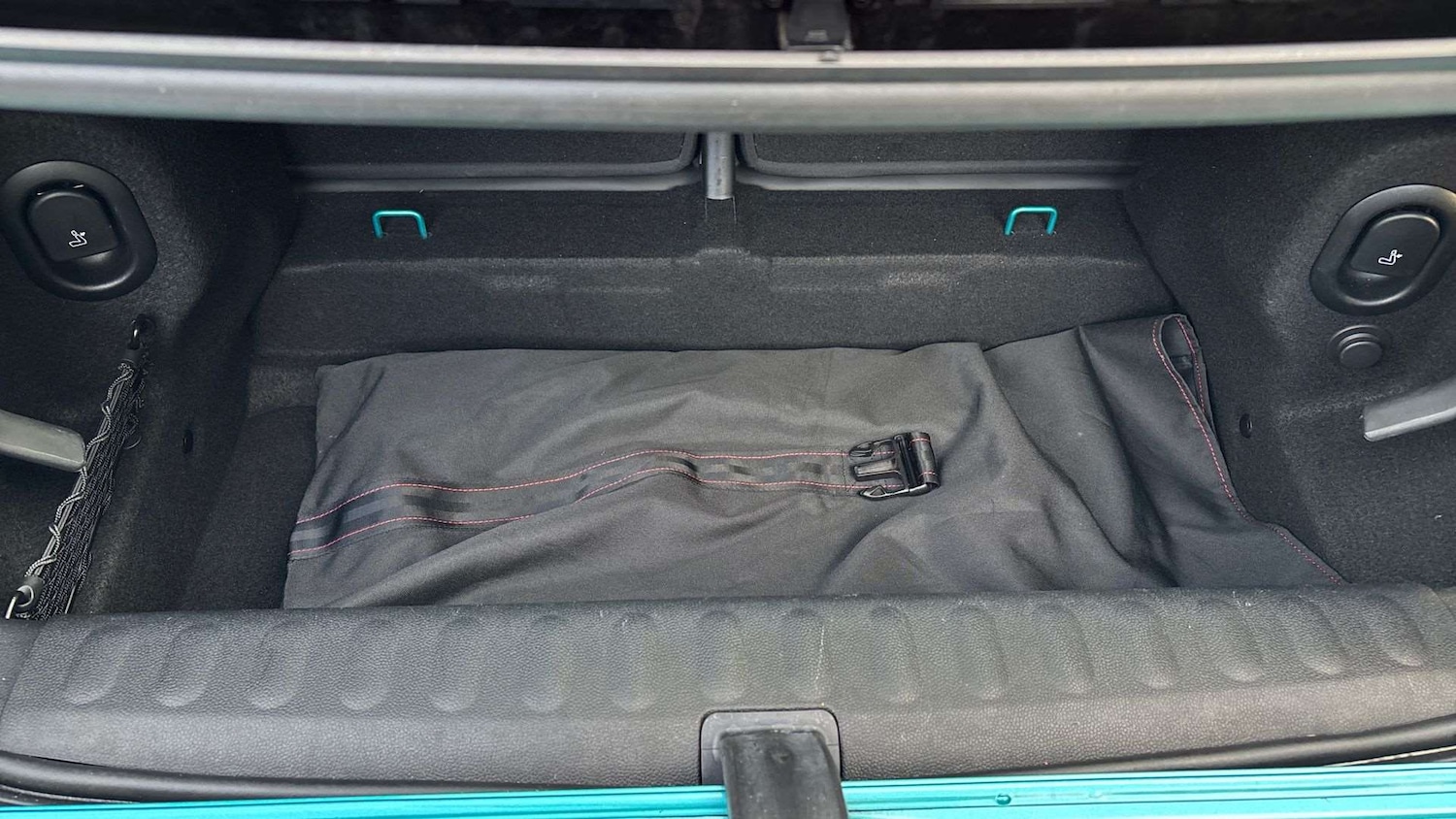 Used MINI Convertible 2023 for sale - 76218444: Photo 15