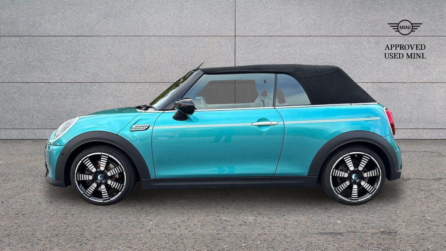 Used MINI Convertible 2023 for sale - 76218444: Photo 5