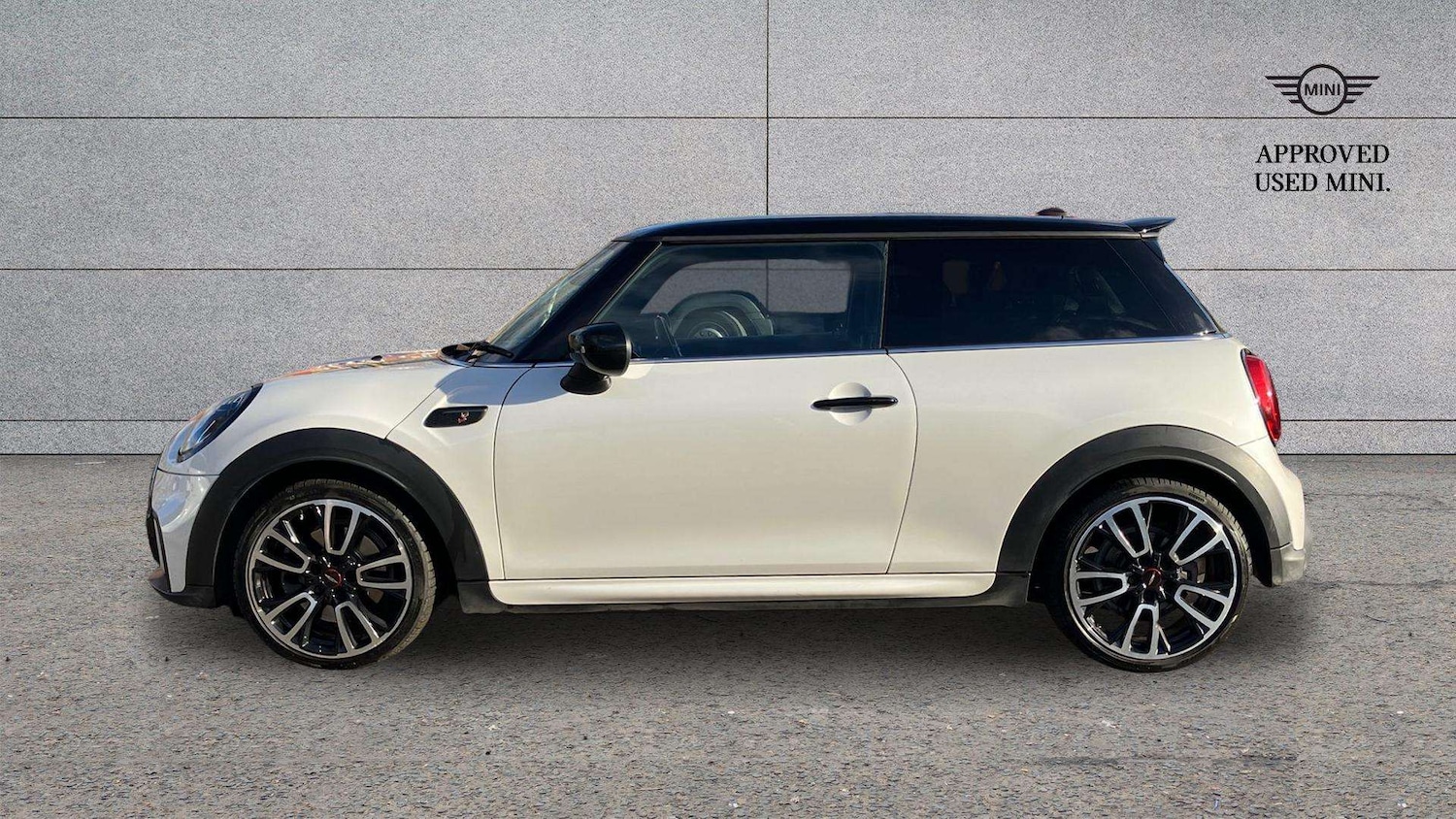 Used MINI Hatch 2022 for sale - 77099635: Photo 5