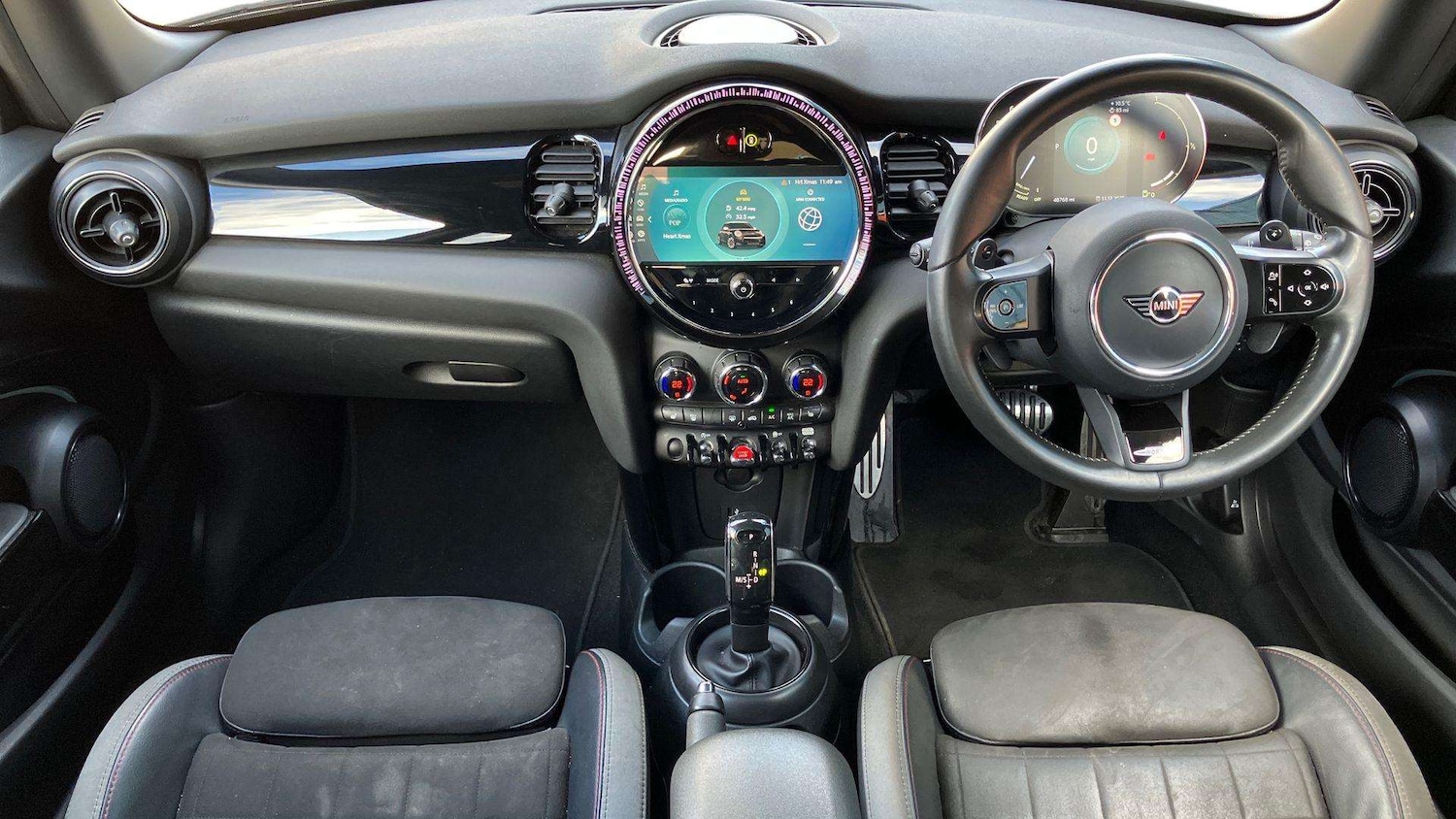 Used MINI Hatch 2022 for sale - 77099635: Photo 6