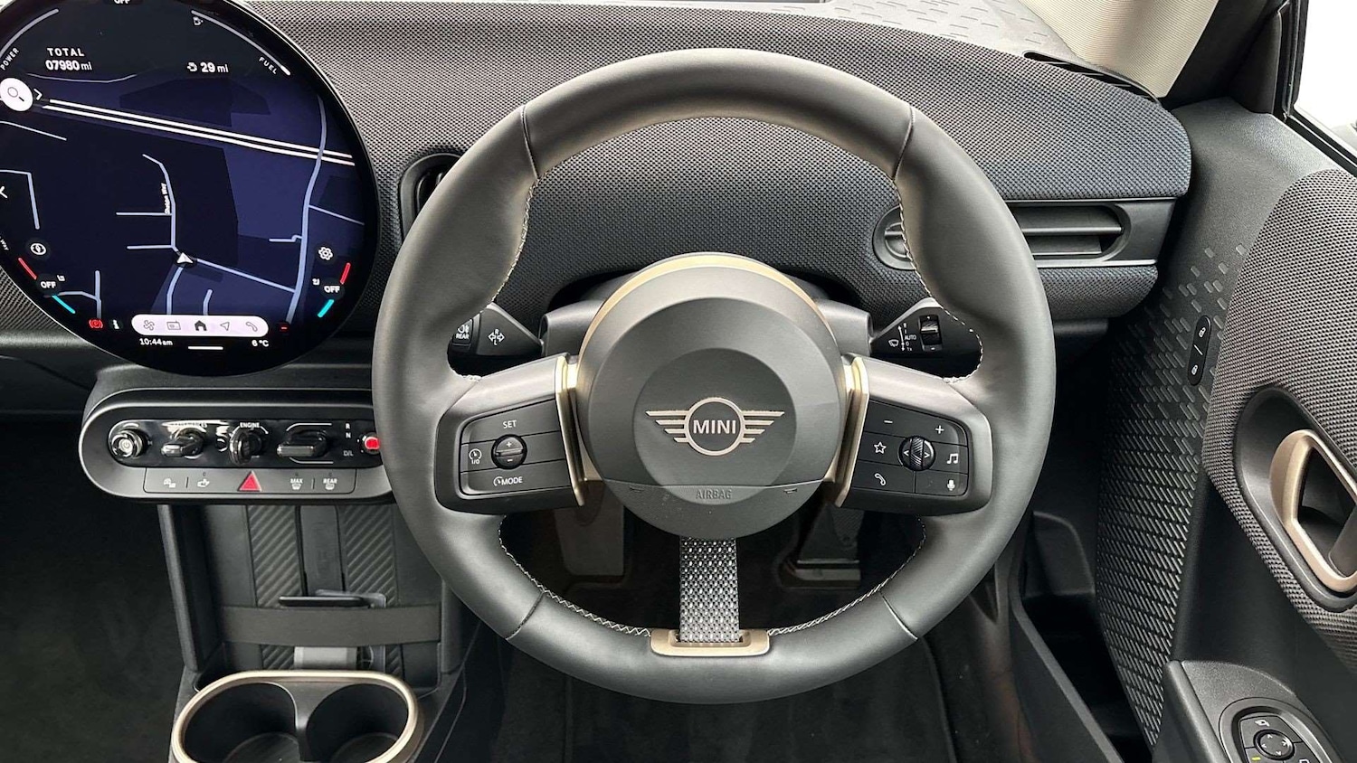 Used MINI Cooper 2024 for sale - 76875672: Photo 7