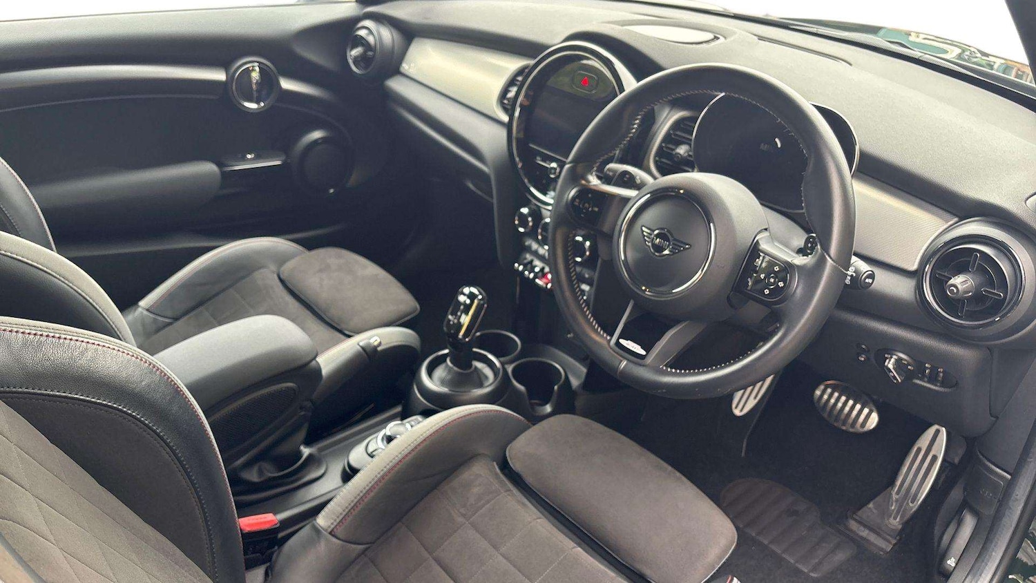 Used MINI Hatch 2021 for sale - 76316134: Photo 8