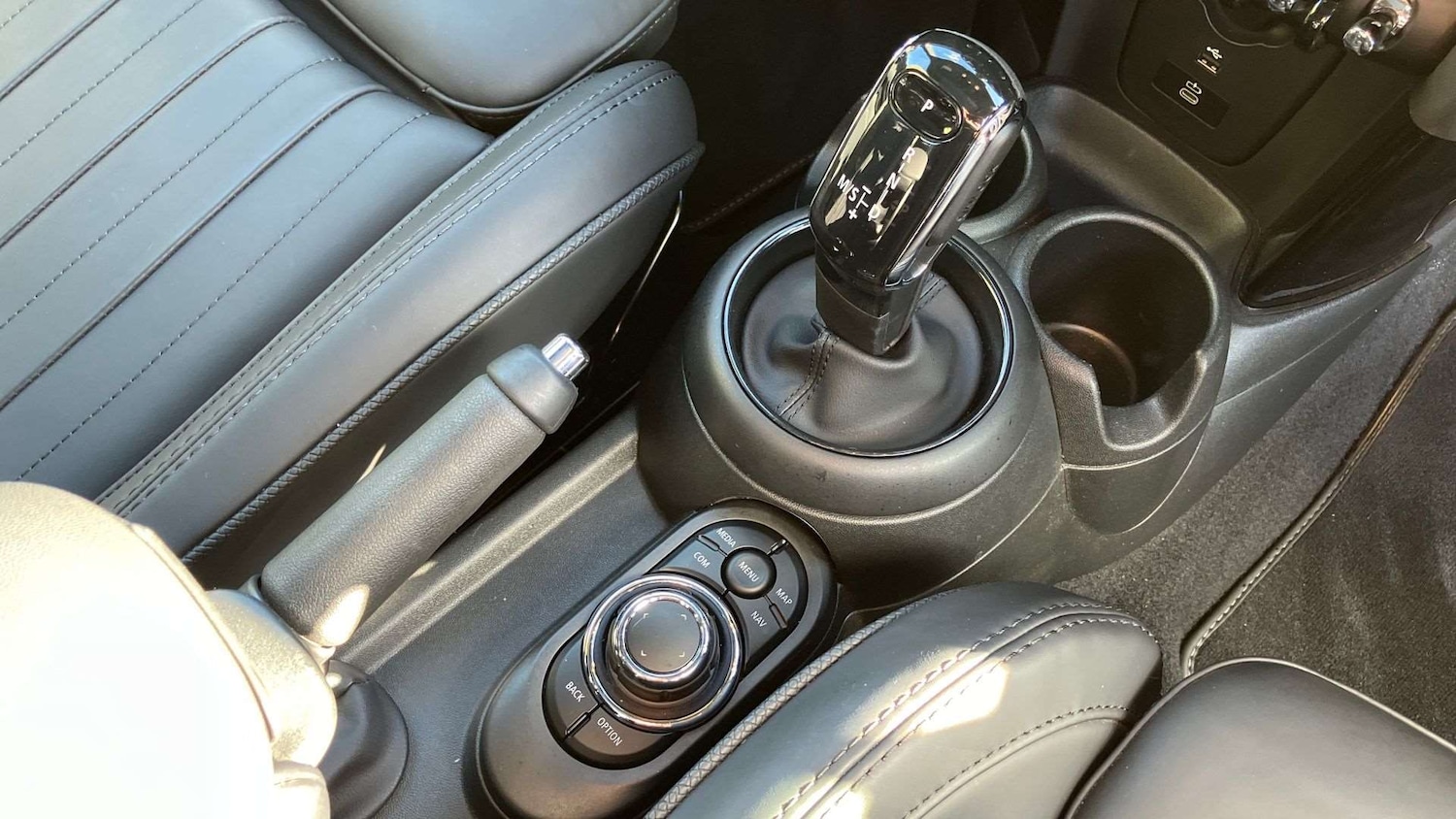 Used MINI Hatch 2022 for sale - 76411200: Photo 12