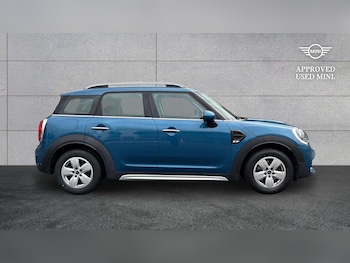 Used MINI Countryman 2017 for sale - 78812486: Photo