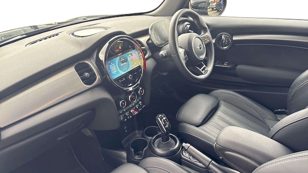 Used MINI Hatch 2023 for sale - 76316158: Photo 9