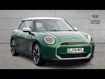 2024 - 160kW SE Exclusive 54kWh 3dr Auto