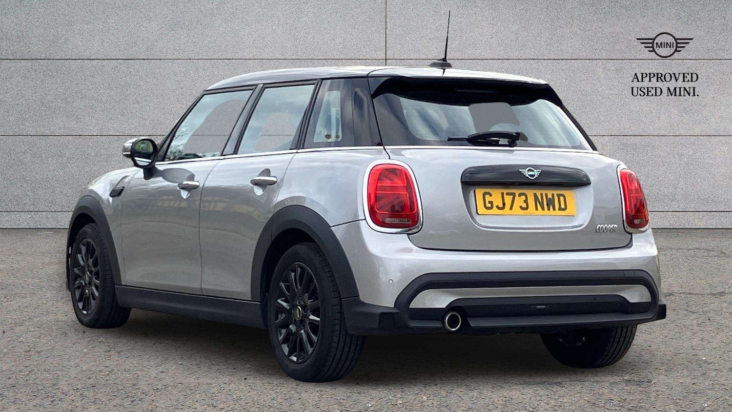 Used MINI Hatch 2023 for sale - 76624651: Photo 2