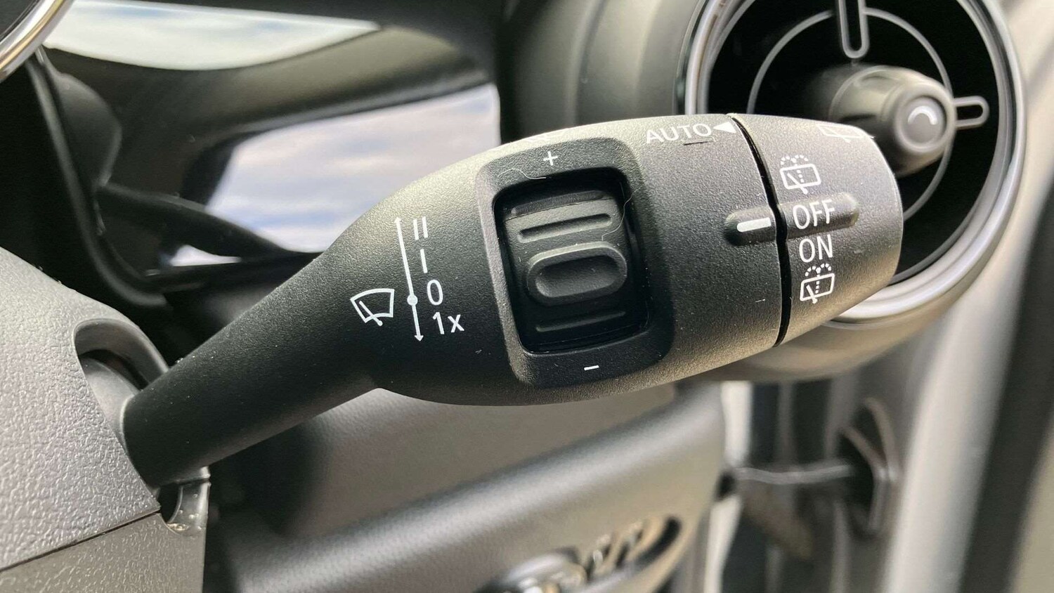 Used MINI Hatch 2023 for sale - 76624651: Photo 30