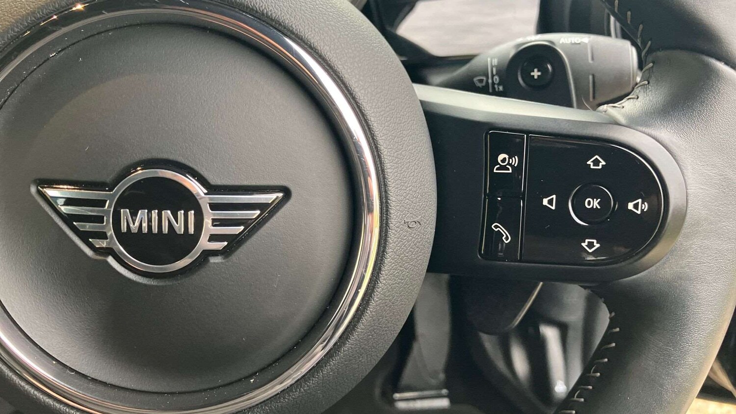 Used MINI Convertible 2022 for sale - 77527068: Photo 23