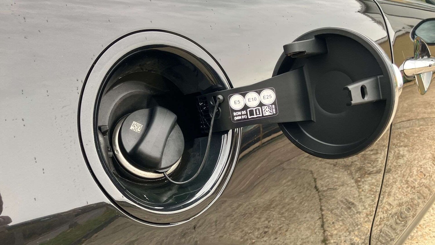 Used MINI Convertible 2022 for sale - 77527068: Photo 25