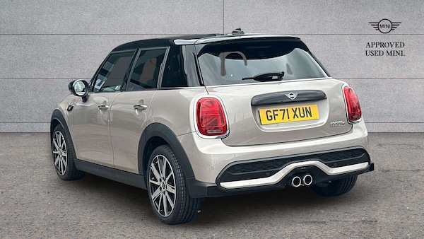 Used MINI Hatch 2021 for sale - 76316157: Photo 2