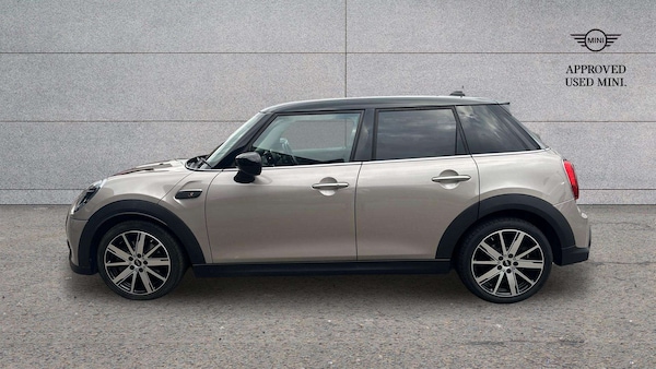 Used MINI Hatch 2021 for sale - 76316157: Photo 5