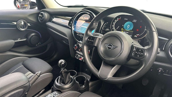 Used MINI Hatch 2021 for sale - 76316157: Photo 8