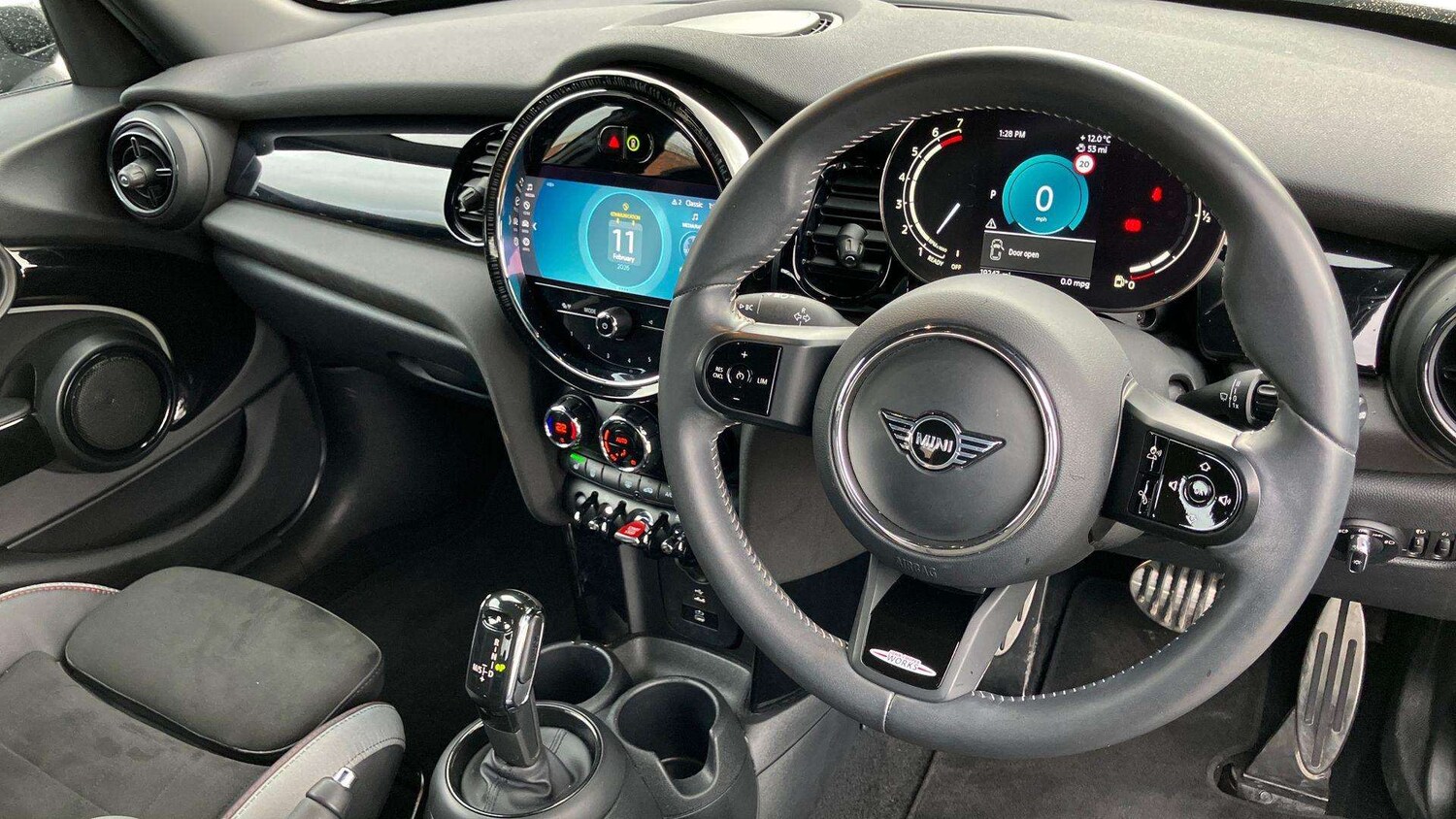 Used MINI Hatch 2023 for sale - 77540628: Photo 8