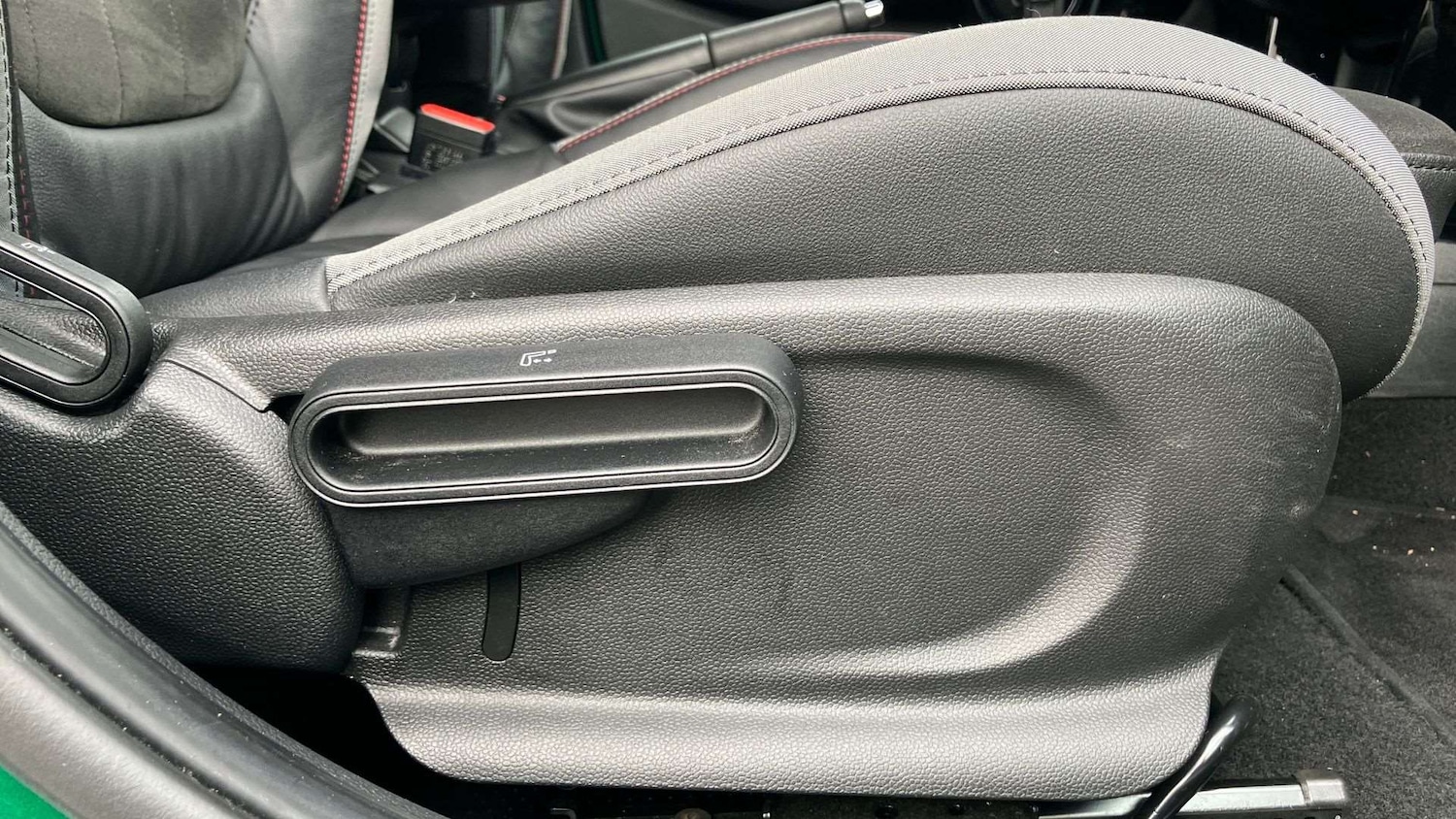 Used MINI Hatch 2022 for sale - 76553198: Photo 28