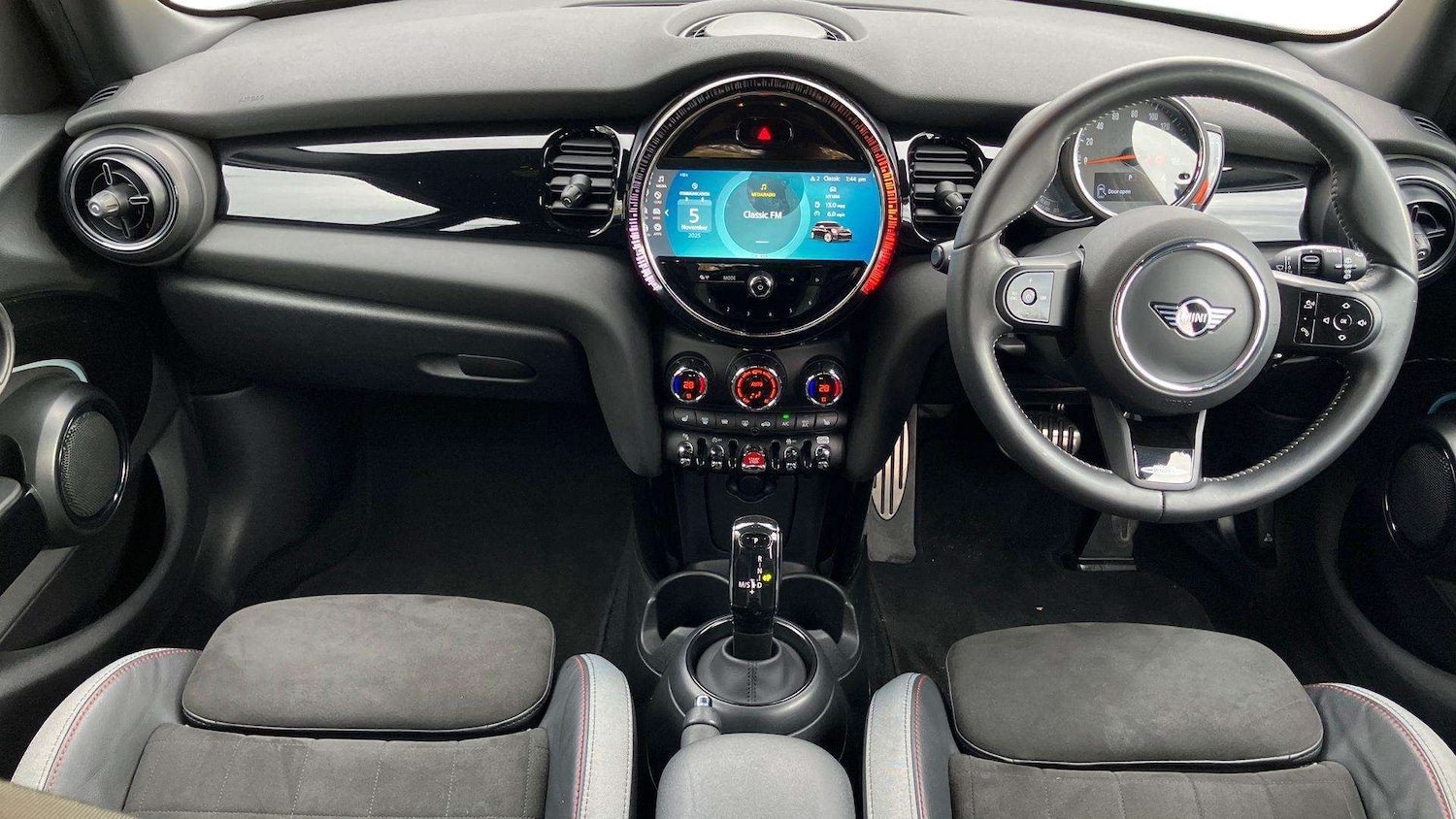 Used MINI Hatch 2022 for sale - 76553198: Photo 6