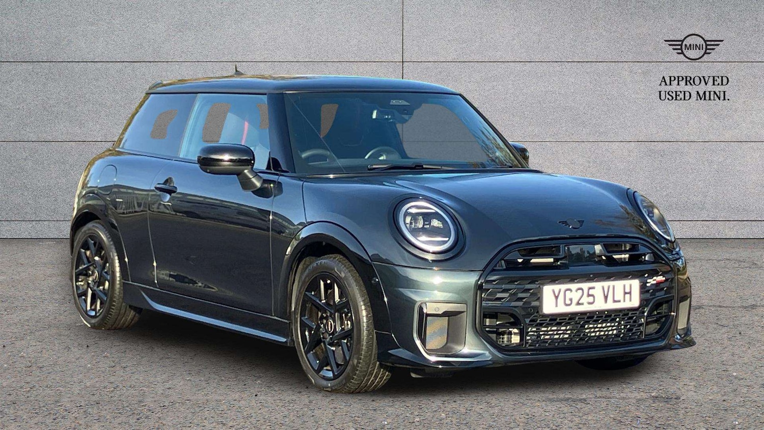 Used MINI Cooper 2025 for sale - 76475889: Photo 1