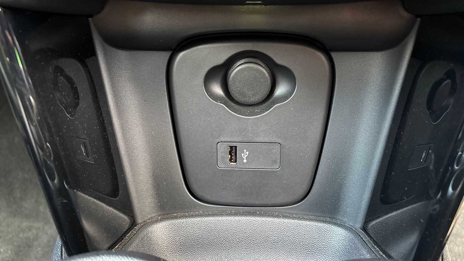 Vehicle 35