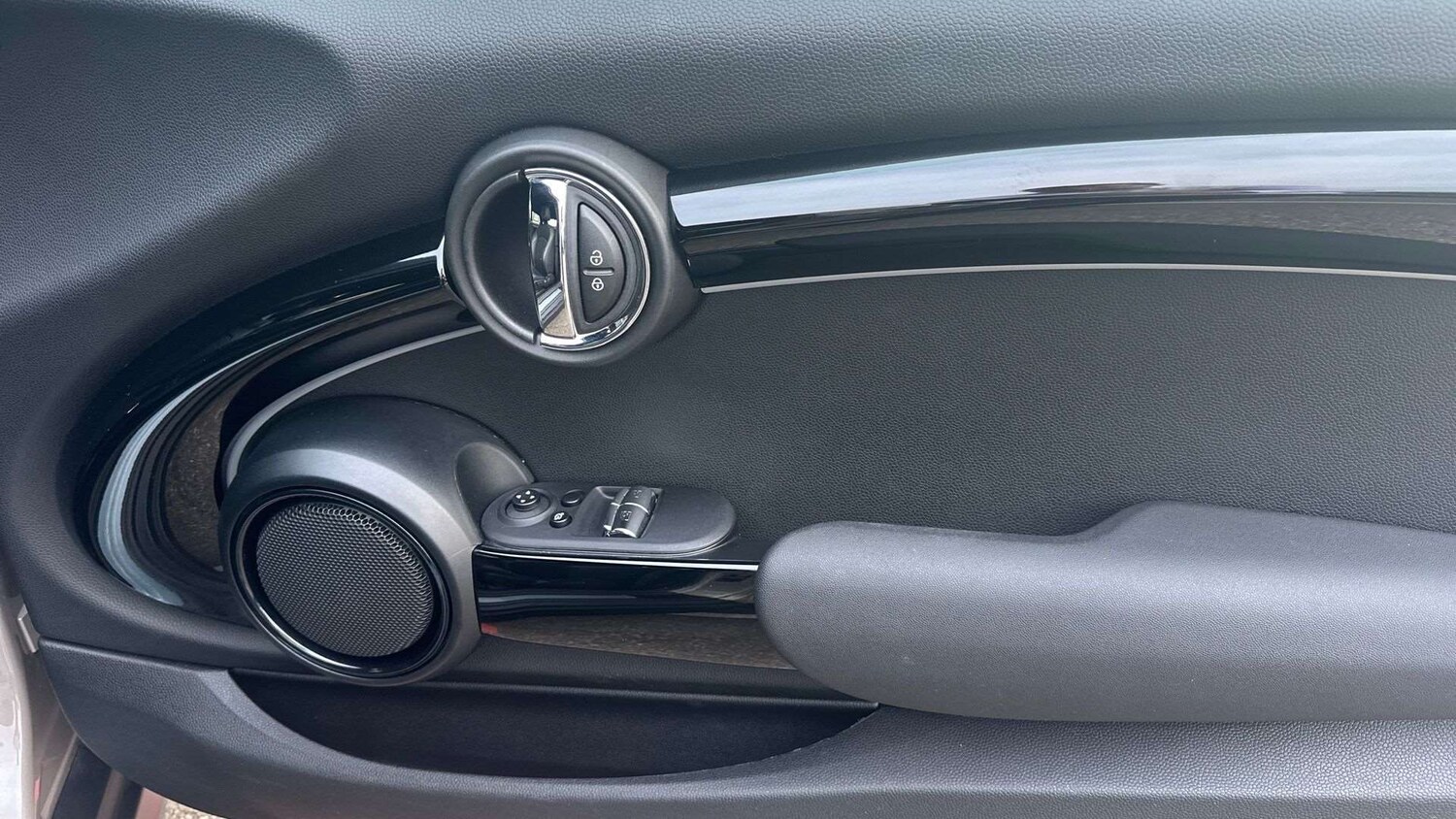 Used MINI Hatch 2021 for sale - 76218260: Photo 27