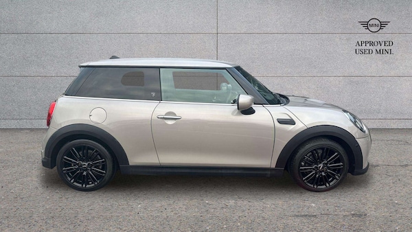Used MINI Hatch 2021 for sale - 76218260: Photo 4