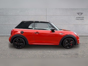 Used MINI Convertible 2019 for sale - 75955429: Photo