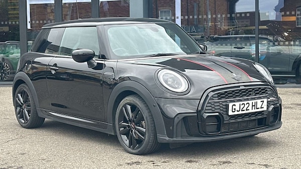 Used MINI Hatch 2022 for sale - 76316163: Photo 1