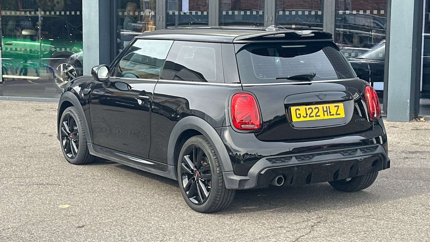 Used MINI Hatch 2022 for sale - 76316163: Photo 2