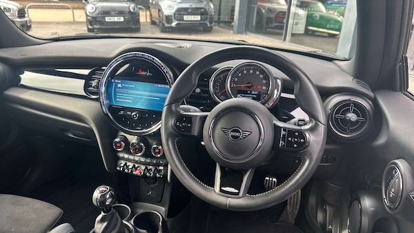 Used MINI Hatch 2022 for sale - 76316163: Photo 7