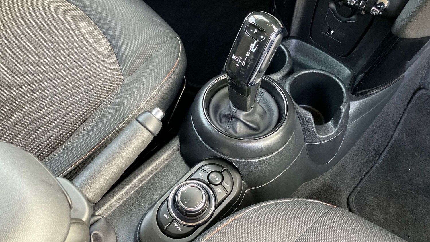 Used MINI Hatch 2023 for sale - 77527101: Photo 12