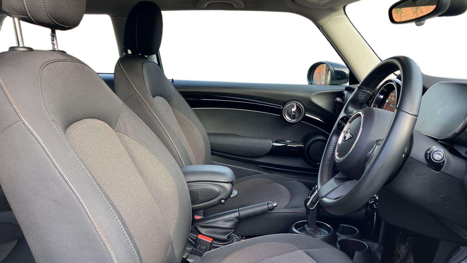 Used MINI Hatch 2023 for sale - 77527101: Photo 13