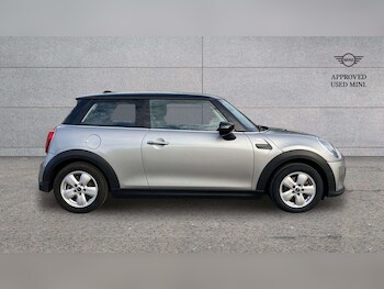 Used MINI Hatch 2023 for sale - 77527101: Photo