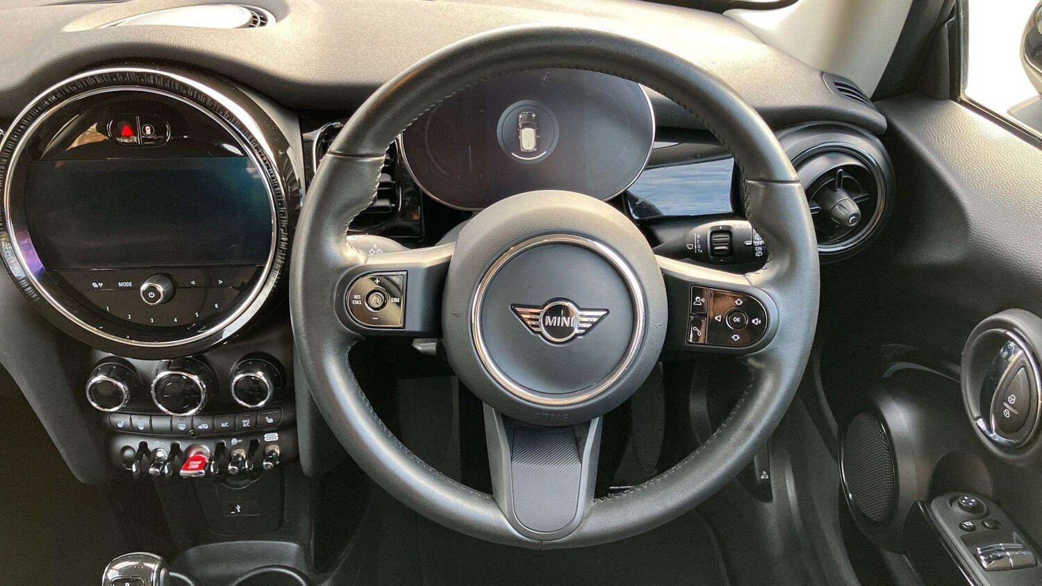 Used MINI Hatch 2023 for sale - 77527101: Photo 7